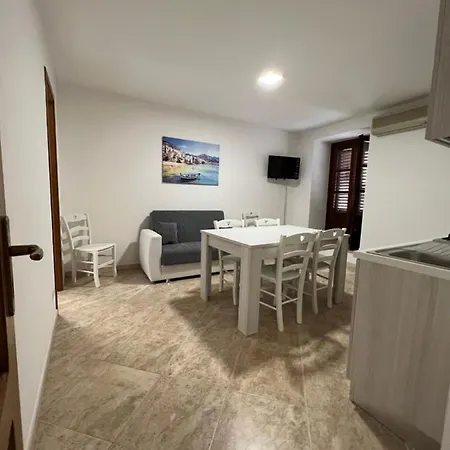 John's House Apartment *