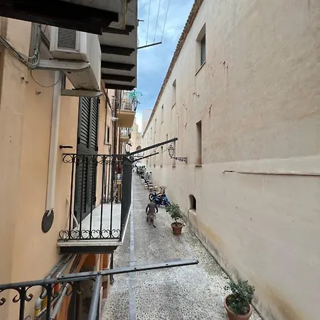 John's House Cefalù